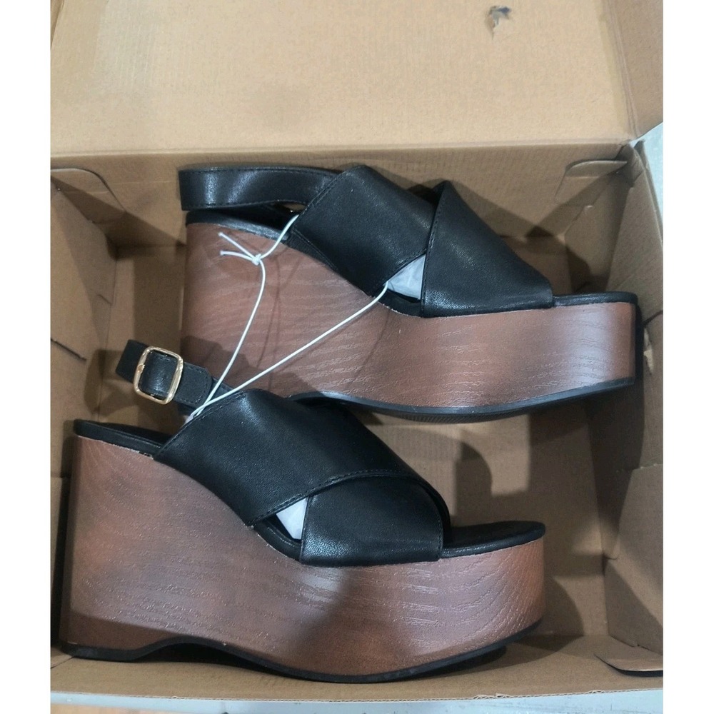 Women's Naomi Wood Wedge Heels with Memory Foam Insole - Universal Thread 7.5